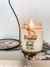 Load image into Gallery viewer, Promoted To Aunt Candle
