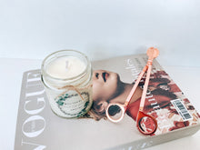 Load image into Gallery viewer, Maid Of Honour Candle